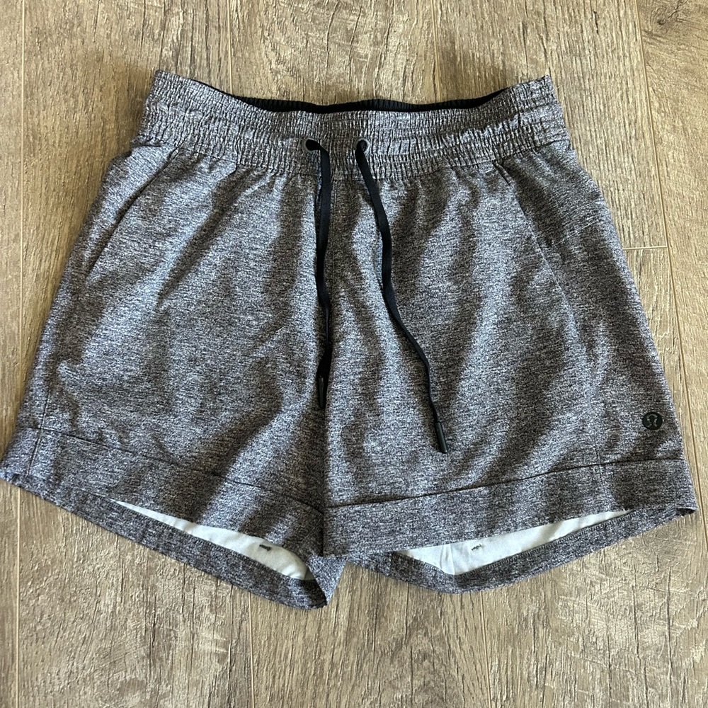 Lulu lemon shorts
